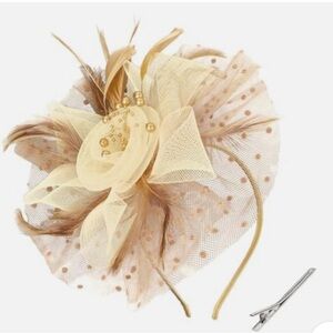 Chic Cream and khaki Hair Fascinator